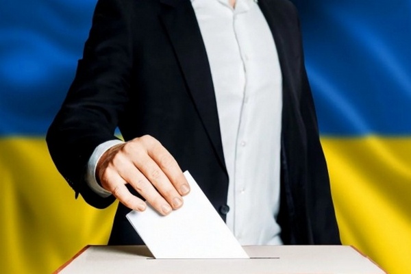У Зеленского заговорили о переносе местных выборов
