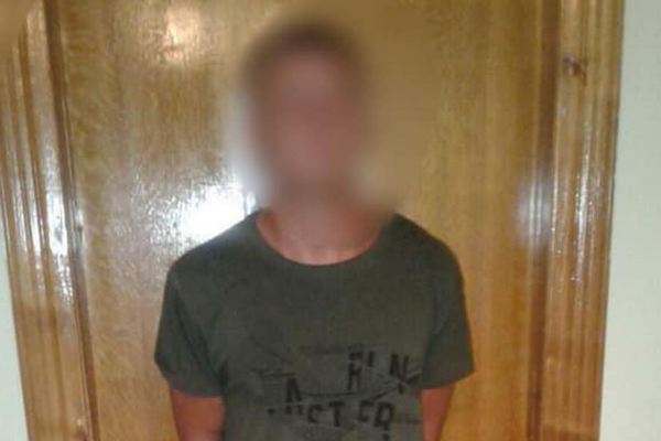 На Прикарпатье полиция освободила двоих детей и женщину, которых взяли в заложники