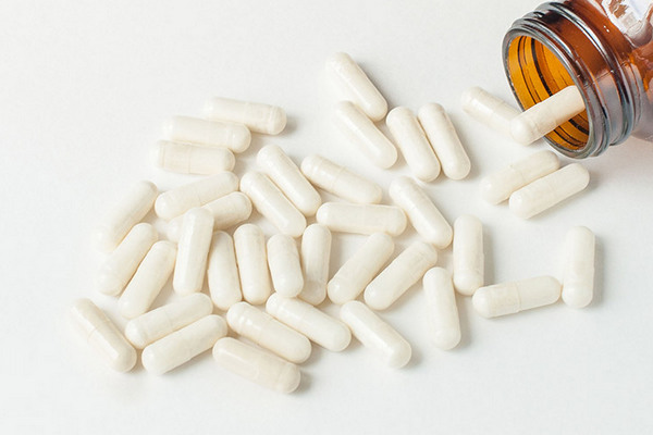 Ученые выяснили, от чего может «лечить» плацебо