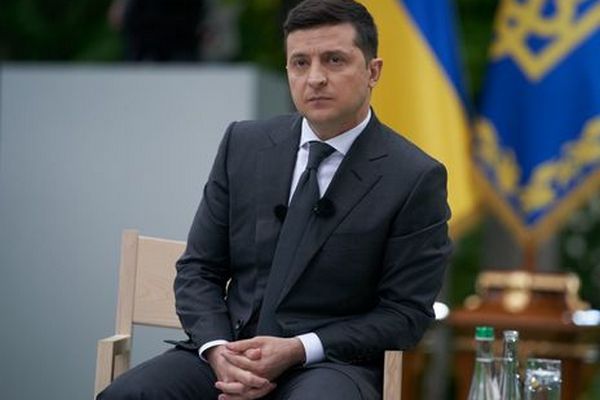 Офис президента Украины требует явки всех нардепов от 