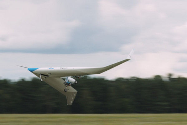 Европейцы испытали модель V-образного самолета будущего