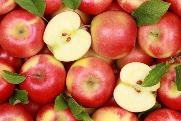 В Украине снижаются цены на яблоки