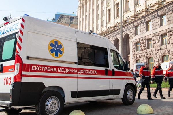 В Украине за сутки подтвердили более 9 тысяч случаев COVID-19, 138 человек умерли