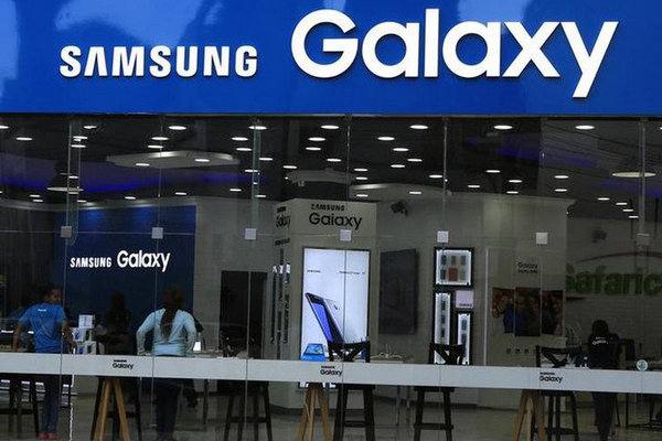 Samsung выпустит семь флагманских смартфонов