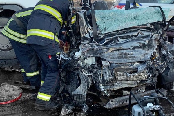 В жуткой аварии в Закарпатье погибли пять человек: фото последствий
