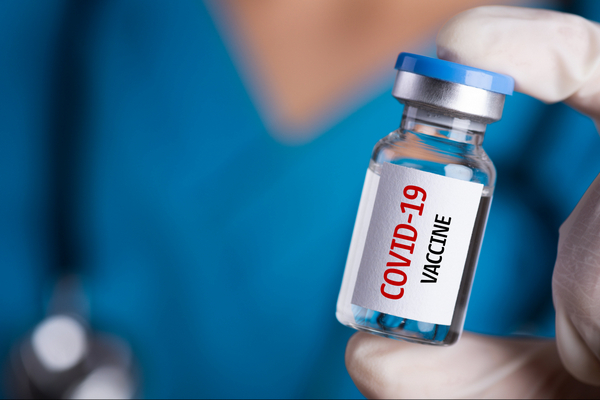Коронавирус: вакцинацию в США могут начать в декабре