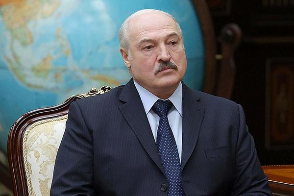 Лукашенко обвинил Украину в пособничестве терроризму