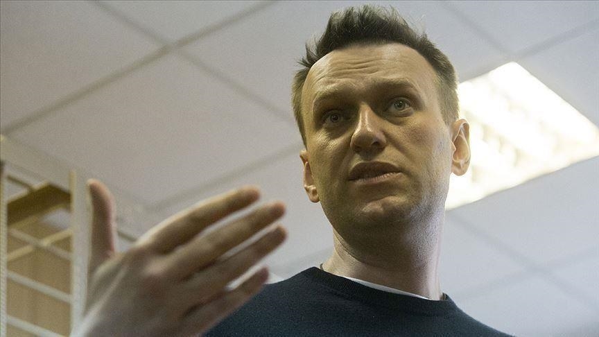 Лидер оппозиции Навальный вернется в Россию