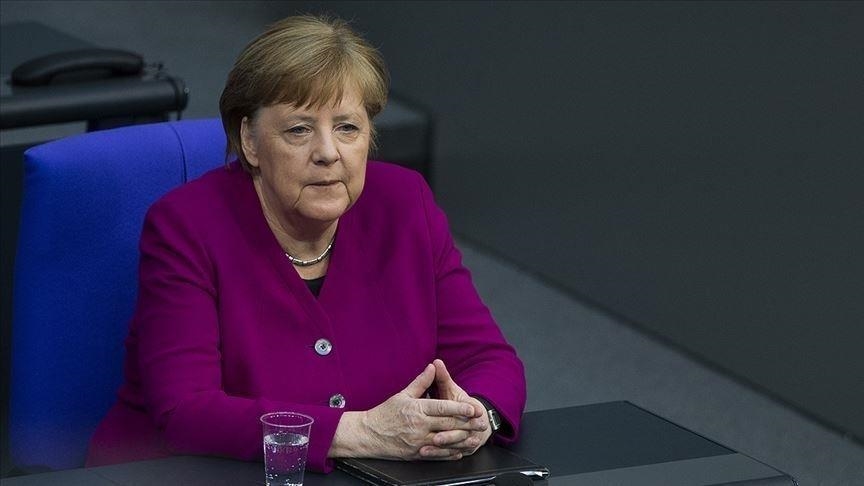 Меркель критикует запрет Трампа в Twitter