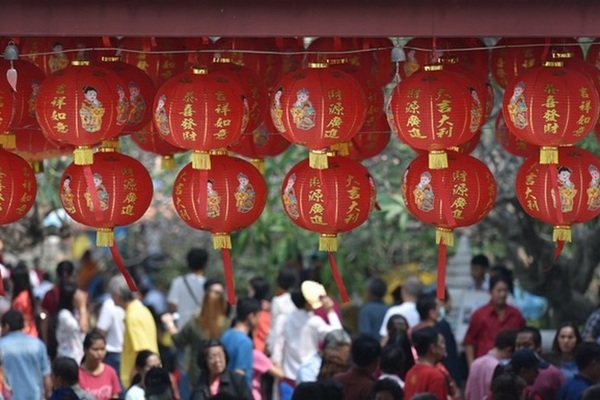 Китай заплатит гражданам, решившим отмечать Новый год дома