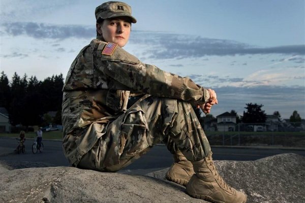 Байден разрешит трансгендерам служить в армии