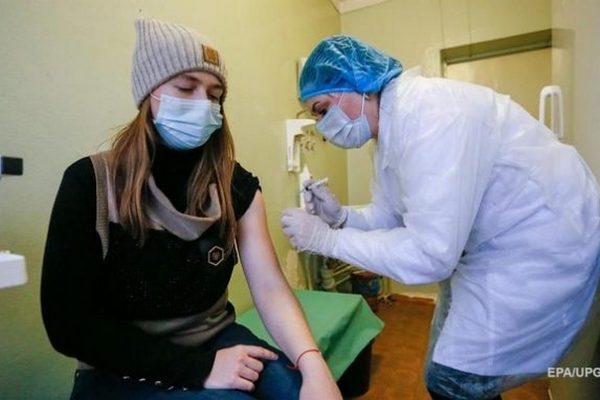 Украина получит 12 миллионов доз вакцин от коронавируса
