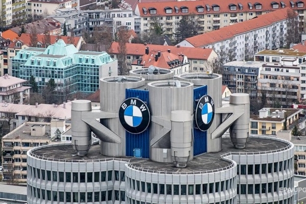 BMW объявил об отзыве 430 тысяч авто в Германии - СМИ
