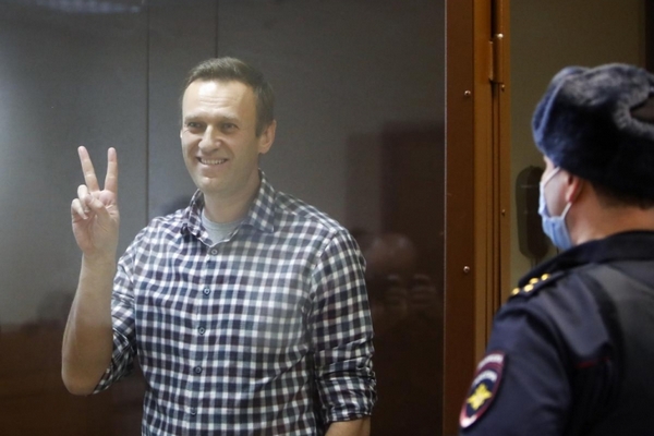 Навального вывезли из СИЗО в Москве