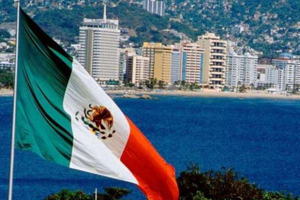 В Мексике неизвестные боевики убили 11 человек