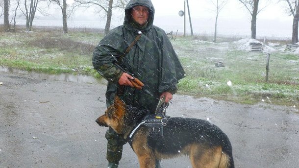 Под Киевом мужчина три дня прожил в лесу из-за агрессивного индюка