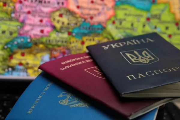 В Украине хотят узаконить двойное гражданство: кто сможет получить несколько паспортов