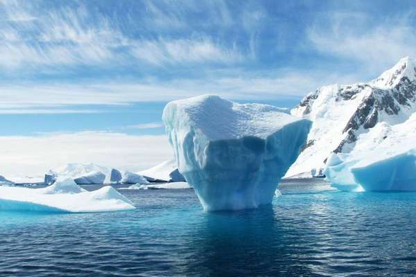 Арктика может полностью лишиться морского льда