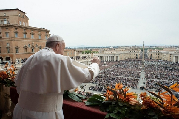 В пасхальной речи Папа Римский напомнил об Украине