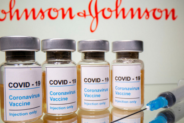 В ЕС обнаружили связь вакцины Johnson & Johnson с тромбозом