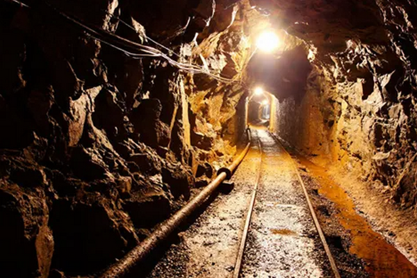 СМИ сообщили о взрыве на золотодобывающей шахте в Бурятии