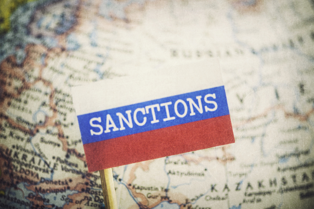 Санкции США против России вступают в силу