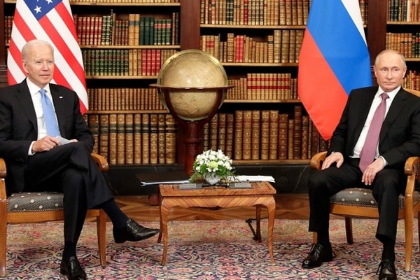 На Банковой прокомментировали встречу Байдена и Путина