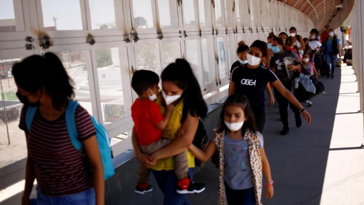 Мексика будет вакцинировать мигрантов в Нижней Калифорнии в рамках новой пограничной инициативы