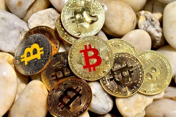 В чем уникальность криптовалюты Bitcoin?