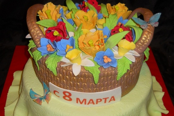 Оригинальный торт от студии «София» - изюминка праздника