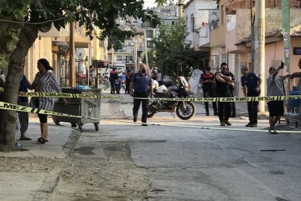 В турецком Измире произошла стрельба, среди раненых - шестеро детей