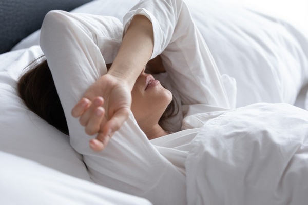 Названы пять условий, которые помогут человеку выспаться даже за короткое время