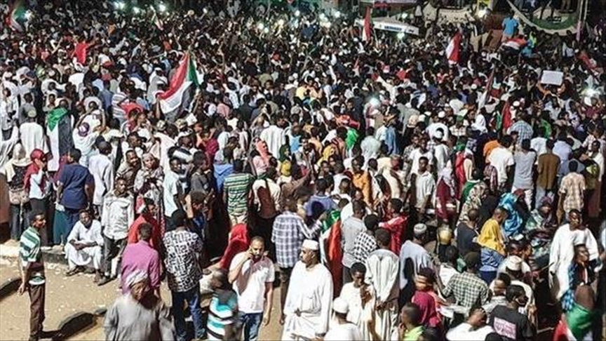 Суданские протестующие перекрыли трубопровод, по которому нефть идет в Хартум