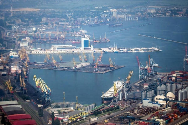 В ноябре пройдет аукцион по приватизации двух морских портов
