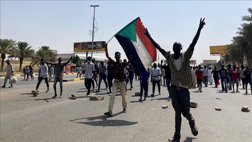 Глава ООН осуждает суданский переворот и призывает освободить задержанных