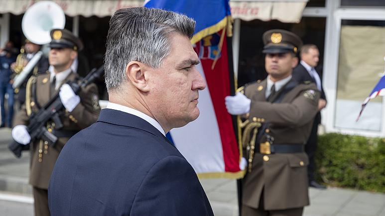 'Последняя капля': Президент Хорватии обвиняется в замалчивании военных преступлений