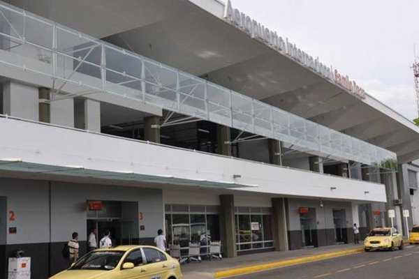 Два взрыва в аэропорту в Колумбии, есть жертвы