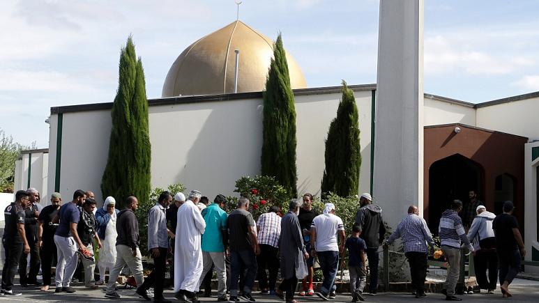 Новая Зеландия чествует храбрость 10 человек во время нападения на мечети Крайстчерча