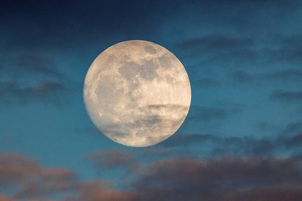 В Китае создали искусственную луну с низкой гравитацией