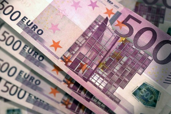 ЕС инвестирует в экономику Украины миллиарды евро