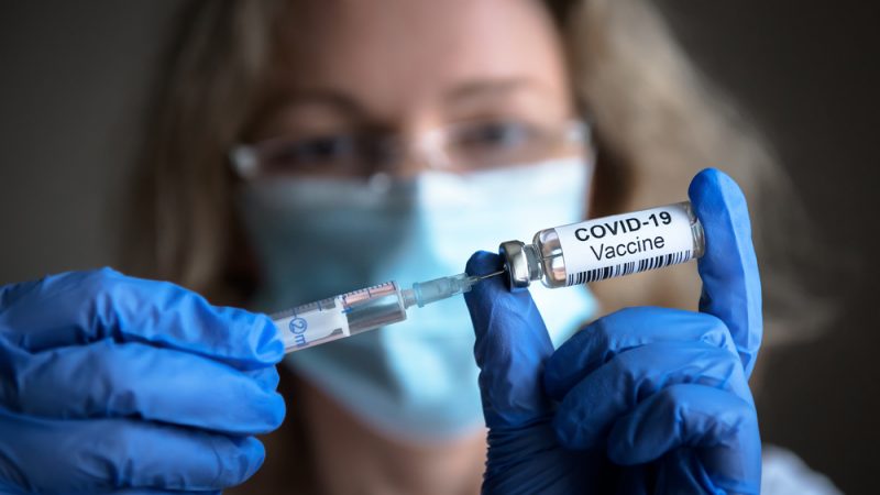 Немецкий Бундестаг отклонил предложение об обязательной вакцинации