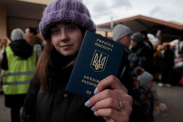С начала войны Украину покинули более 4,8 млн граждан, - ООН