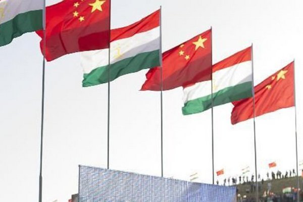 Таджикистан и Китай договорились расширить сотрудничество