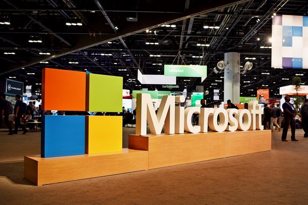 Выручка Microsoft поднялась на 18% благодаря облачным сервисам