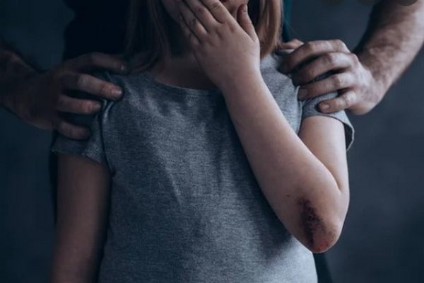 Домогался 5-летнюю девочку: в Днепре задержали преступника