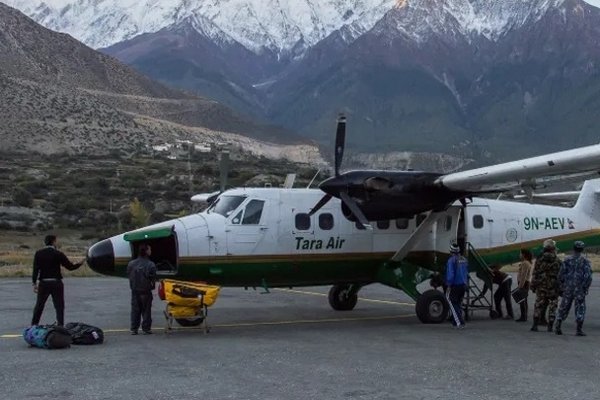 Украинцев не было на борту пропавшего в горах Непала самолета, - Николенко