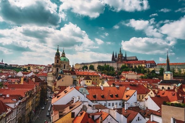 Прага перестанет принимать украинских беженцев от войны
