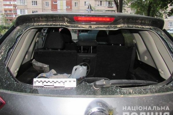 Охотились на автомобили: в Киеве задержали опасных грабителей
