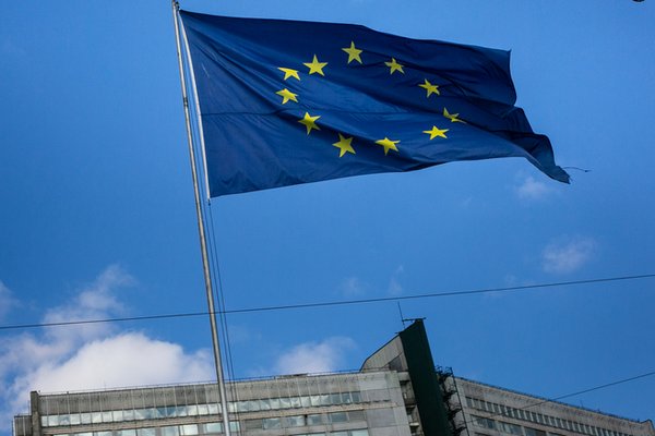 ЕС выделил Украине кредит в размере 1 млрд евро