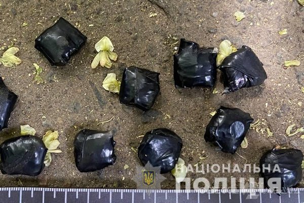В Одессе поймали на горячем 40-летнего мужчину, распространяющего каннабис